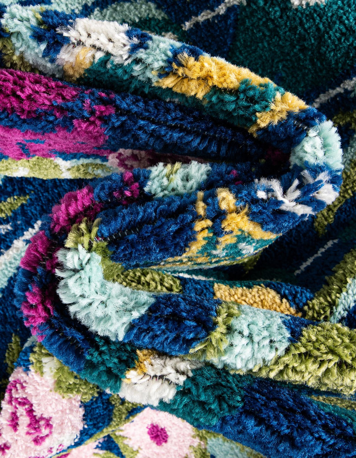 Garden Oasis Collection Area Rug -  Haven Runner Multi  lifestyle 6