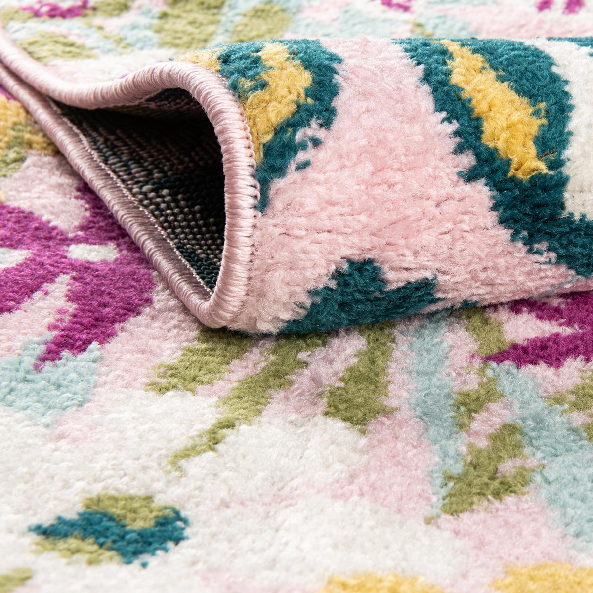 Garden Oasis Collection Area Rug -  Haven Round Pink  lifestyle 4