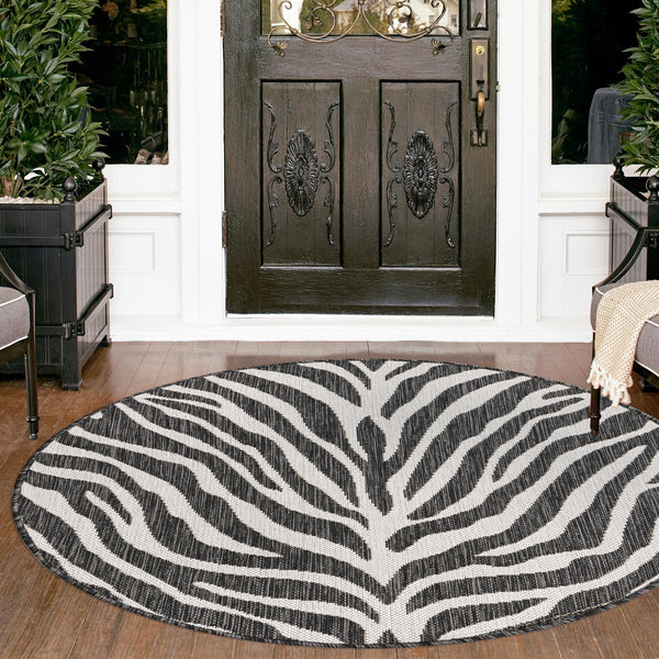 Jungle Expedition Collection Area Rug -  Savannah Round White  lifestyle 164