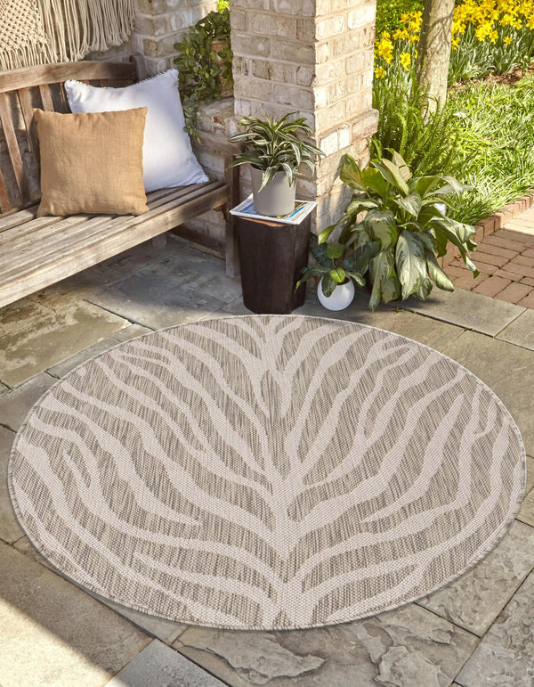 Jungle Expedition Collection Area Rug -  Savannah Round Gray  lifestyle 75