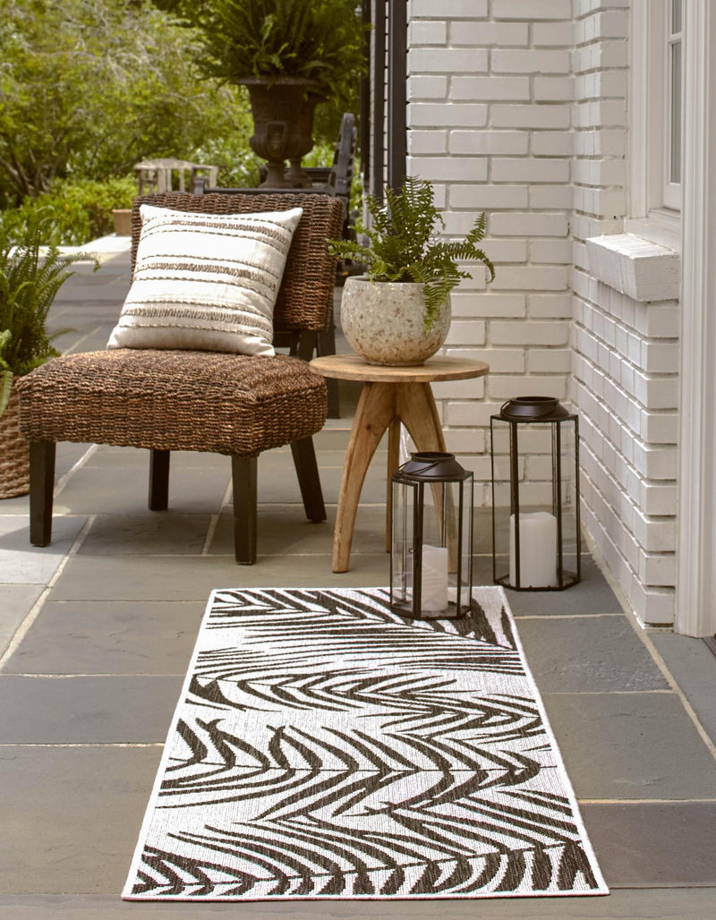 Garden Terrace Escape Collection Area Rug - Verdure (Charcoal Ivory) Runner Charcoal Ivory  lifestyle 2