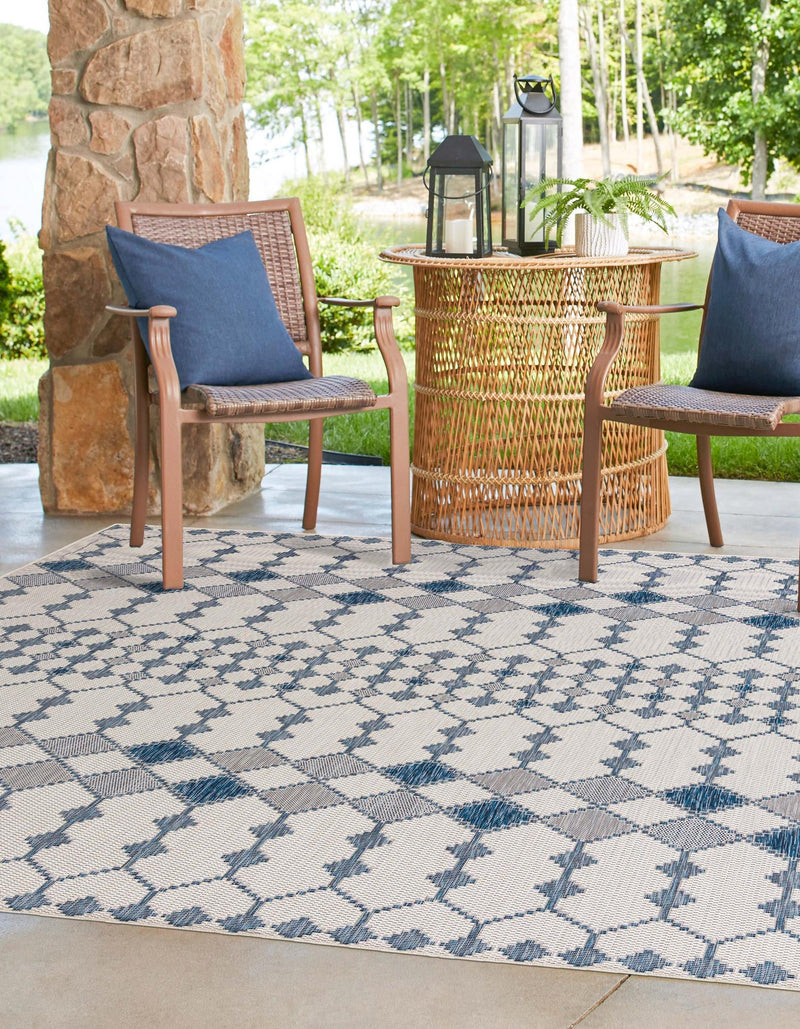 Garden Lattice Oasis Collection Area Rug -  Veranda Square Ivory  lifestyle 134