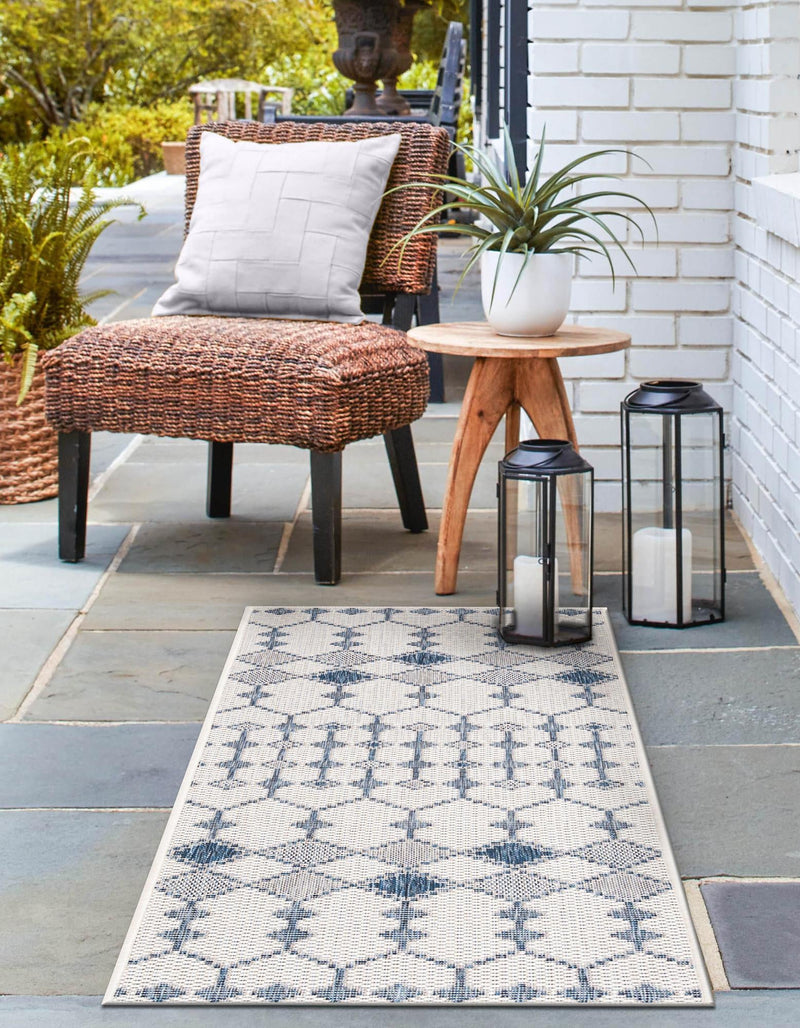 Garden Lattice Oasis Collection Area Rug -  Veranda Runner Ivory  lifestyle 150