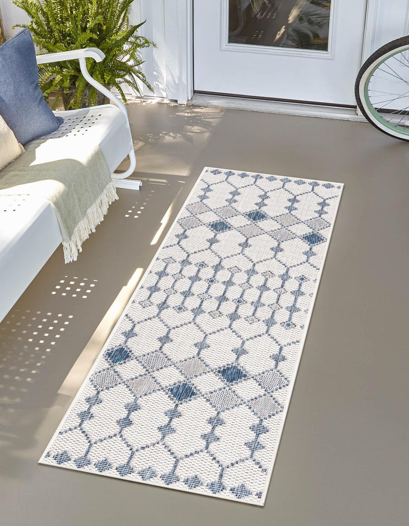 Garden Lattice Oasis Collection Area Rug -  Veranda Runner Ivory  lifestyle 174