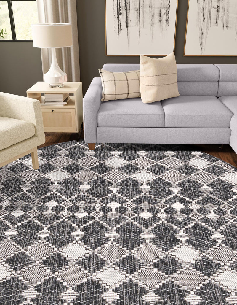 Garden Lattice Oasis Collection Area Rug -  Veranda Round Charcoal  lifestyle 165