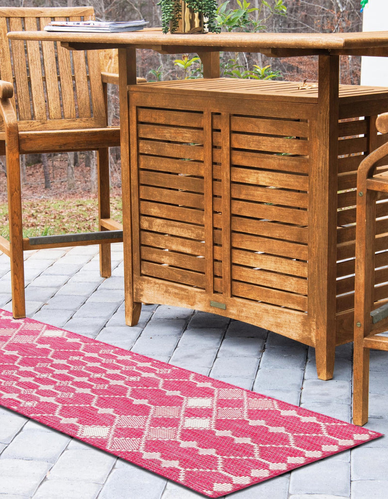 Garden Lattice Oasis Collection Area Rug -  Veranda Runner Magenta  lifestyle 6