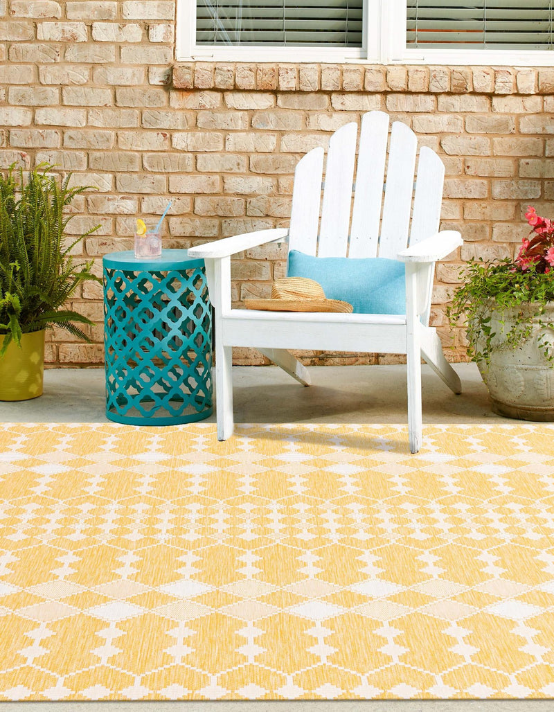Garden Lattice Oasis Collection Area Rug -  Veranda Square Yellow  lifestyle 143