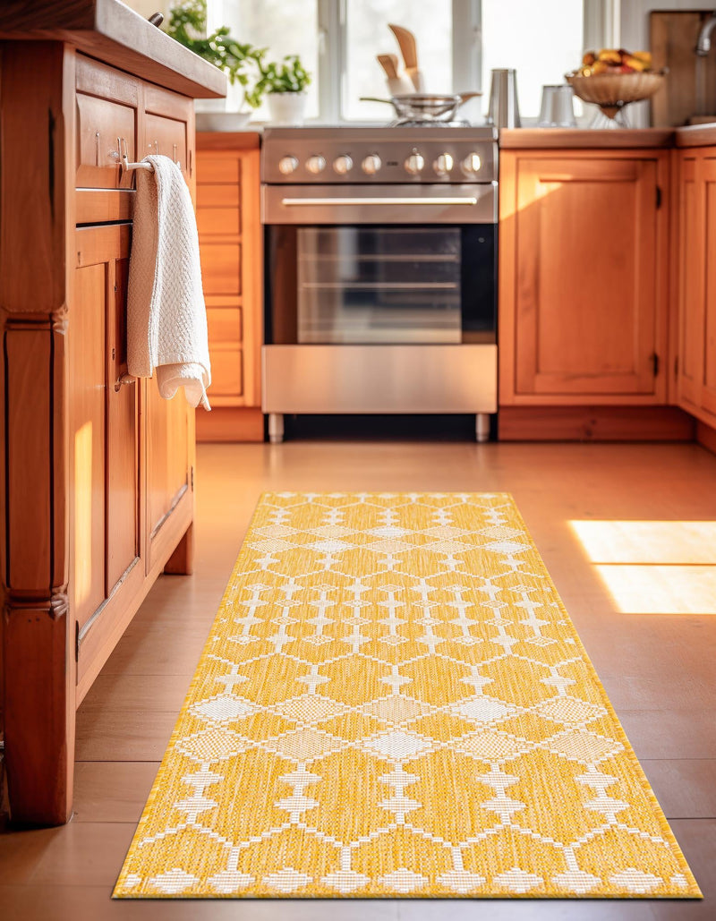 Garden Lattice Oasis Collection Area Rug -  Veranda Runner Yellow  lifestyle 144