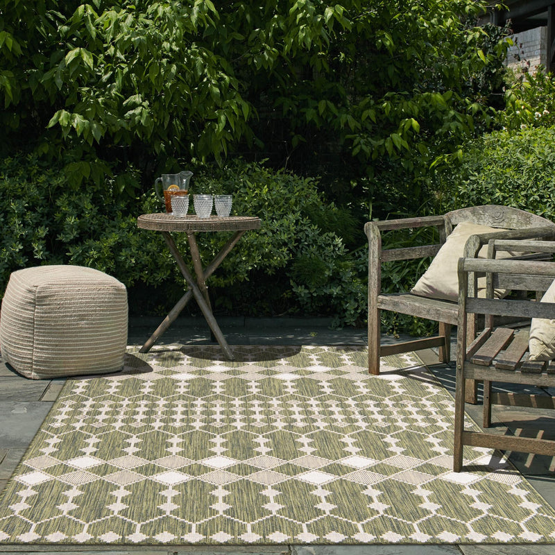 Garden Lattice Oasis Collection Area Rug -  Veranda Rectangle Green  lifestyle 105