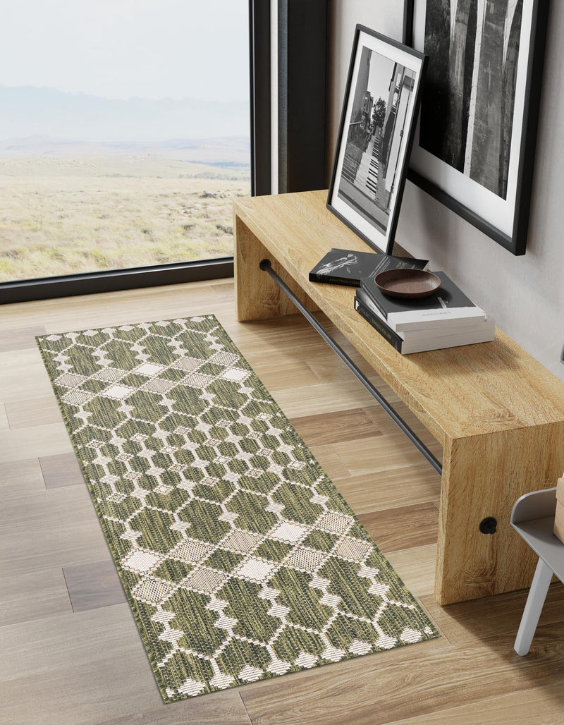 Garden Lattice Oasis Collection Area Rug -  Veranda Runner Green  lifestyle 219