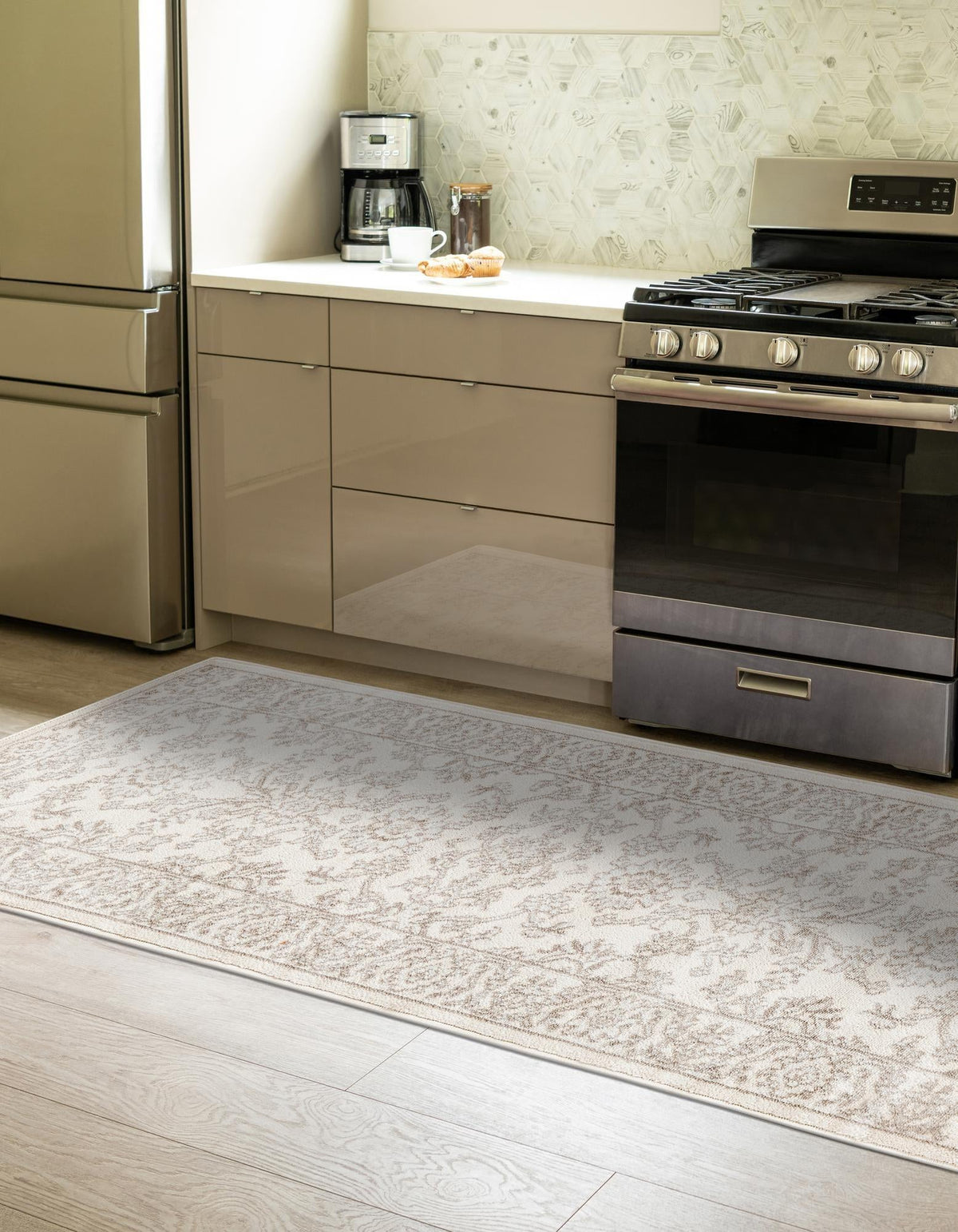 Savannah Elegance Collection Area Rug - Augusta (Ivory) Runner Ivory  lifestyle 79