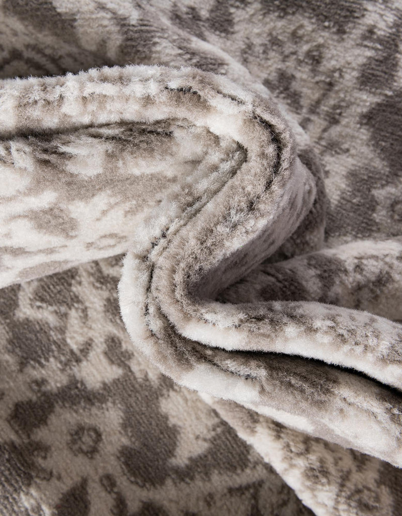 Savannah Elegance Collection Area Rug - Augusta (Light Gray) Rectangle Light Gray  lifestyle 11