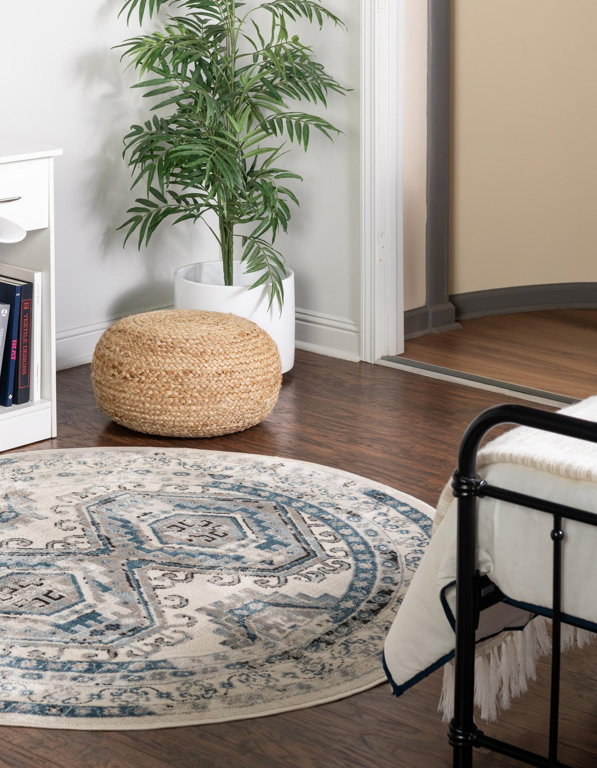 Savannah Elegance Collection Area Rug -  Tybee (Ivory Aqua) Round Ivory Aqua  lifestyle 19