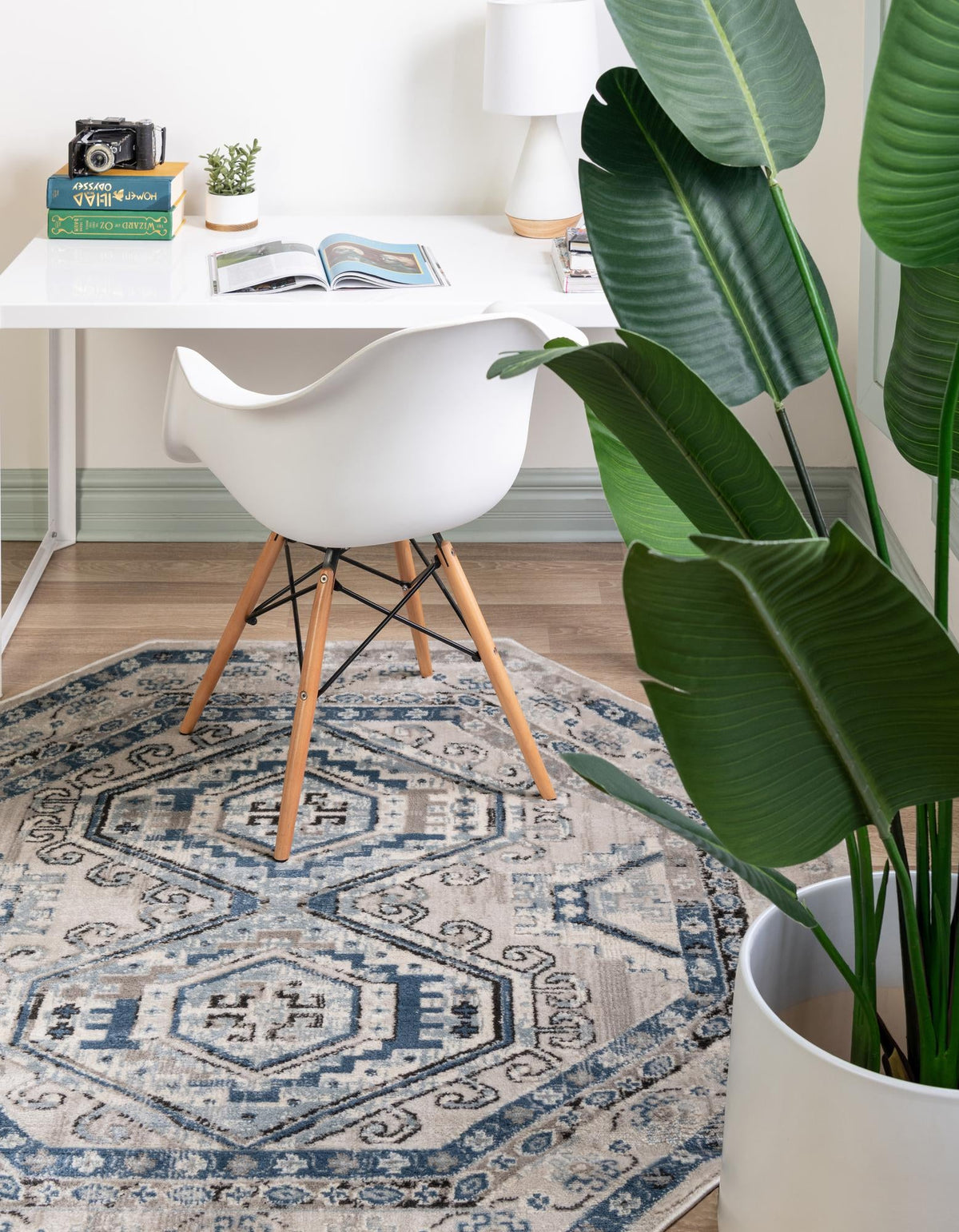Savannah Elegance Collection Area Rug -  Tybee (Gray Blue) Octagon Gray Blue  lifestyle 28