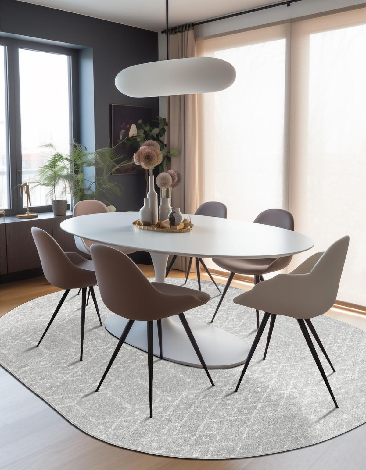 Marrakesh Lattice Collection Area Rug - Casablanca (Light Gray) Oval Light Gray  lifestyle 39