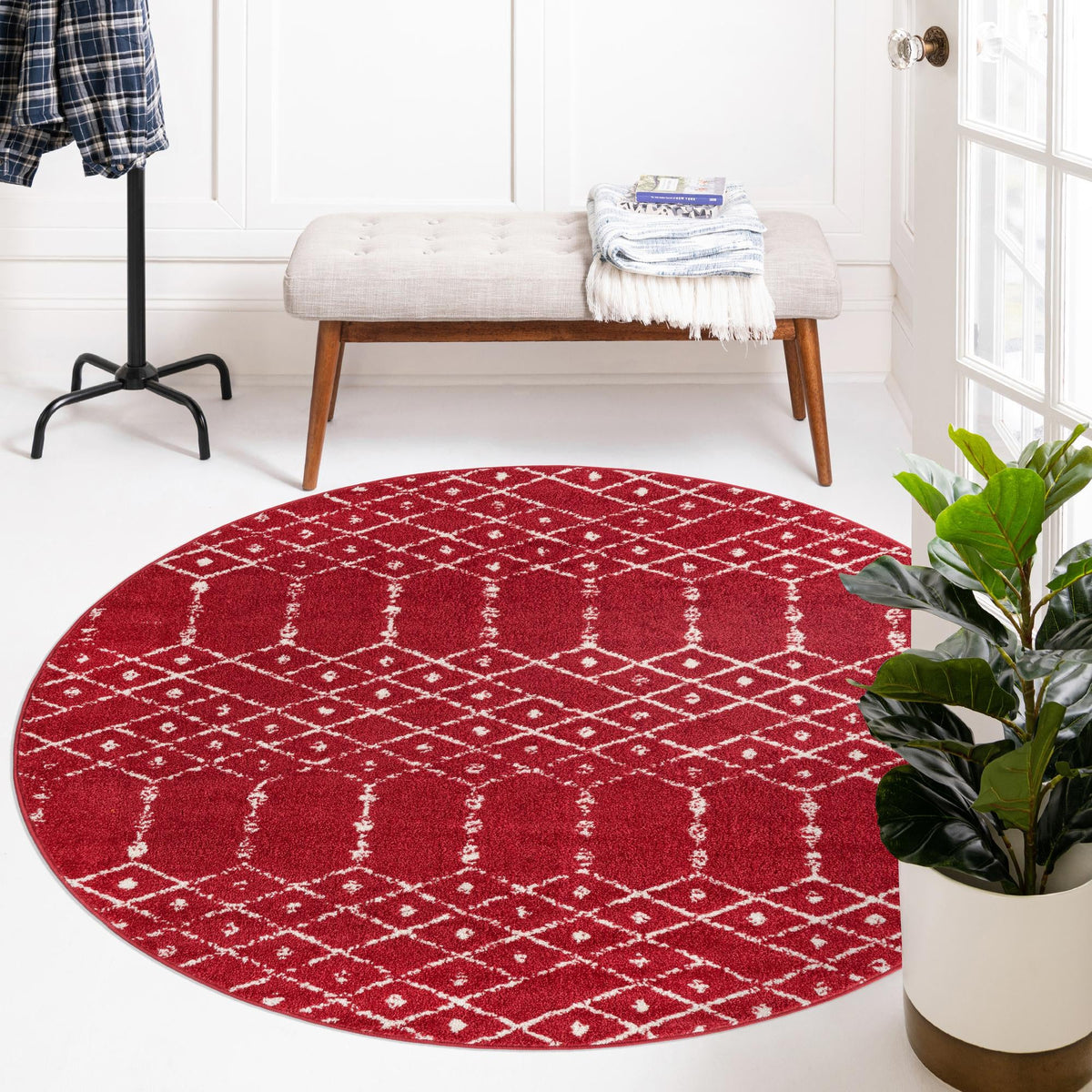 Marrakesh Lattice Collection Area Rug - Casablanca (Raspberry Pink) Round Raspberry Pink  lifestyle 103
