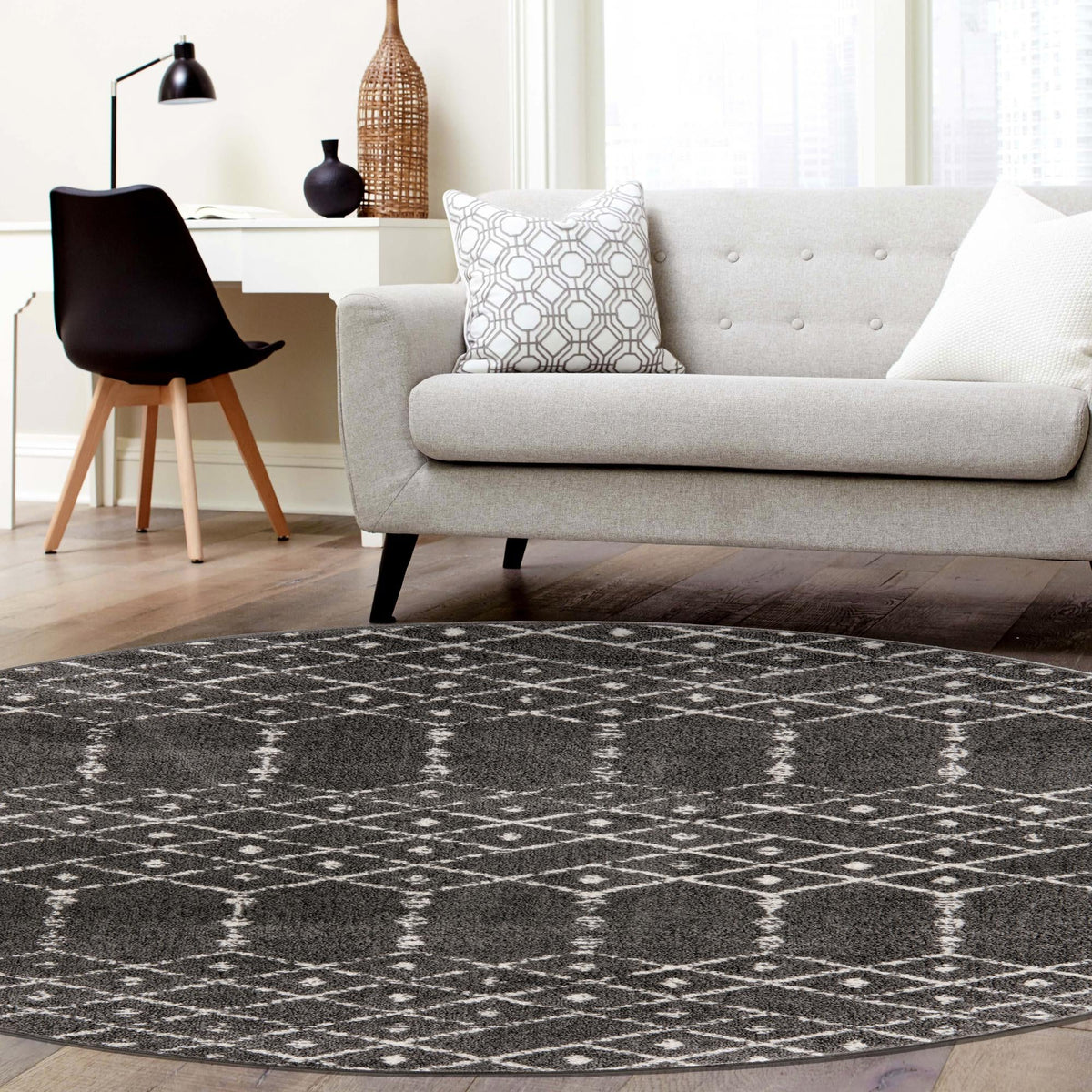 Marrakesh Lattice Collection Area Rug - Casablanca (Charcoal Gray) Round Charcoal Gray  lifestyle 110