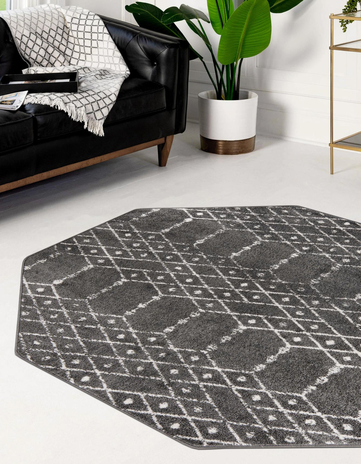 Marrakesh Lattice Collection Area Rug - Casablanca (Charcoal Gray) Octagon Charcoal Gray  lifestyle 37