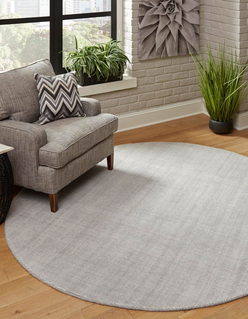 Berkshire Estate Collection Area Rug - Windsor (Grey Manor) Round Grey Manor  lifestyle 22