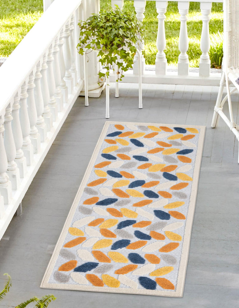 Bahama Breeze Outdoor Collection Area Rug - Nassau Runner Gray  lifestyle 105