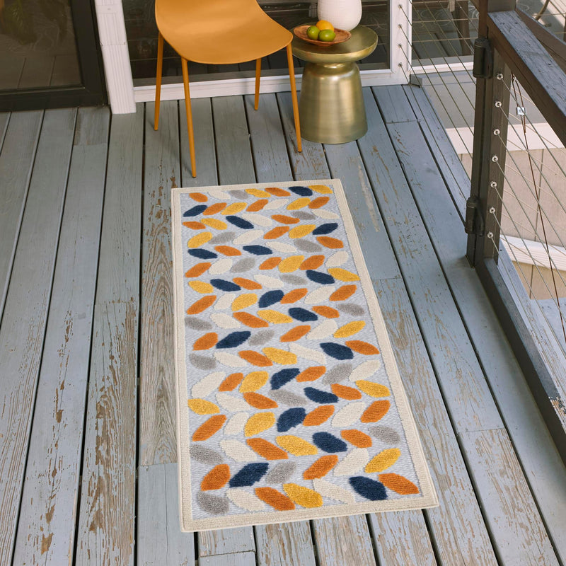 Bahama Breeze Outdoor Collection Area Rug - Nassau Runner Gray  lifestyle 95