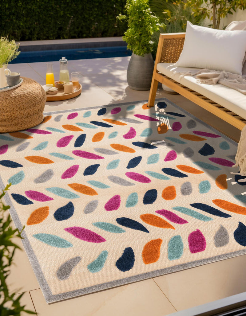 Bahama Breeze Outdoor Collection Area Rug - Nassau Square Beige  lifestyle 154