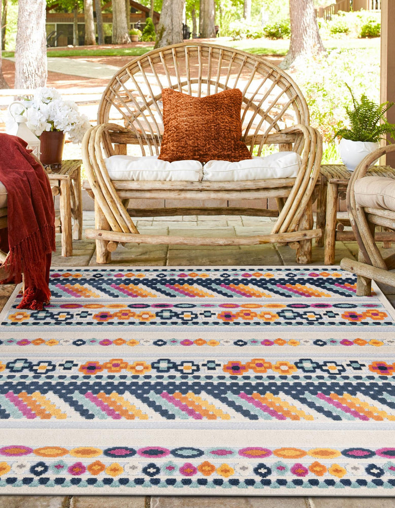 Bahama Breeze Outdoor Collection Area Rug -  Bimini Square Gray  lifestyle 95