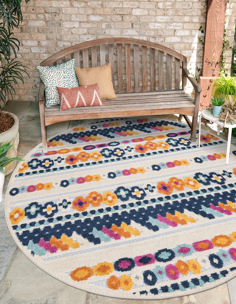 Bahama Breeze Outdoor Collection Area Rug -  Bimini Round Gray  lifestyle 90