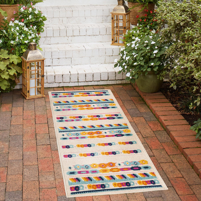 Bahama Breeze Outdoor Collection Area Rug -  Bimini Runner Gray  lifestyle 89
