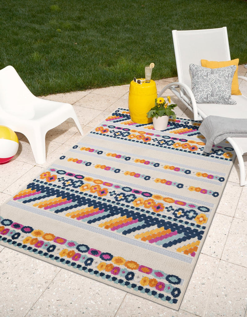 Bahama Breeze Outdoor Collection Area Rug -  Bimini Rectangle Blue  lifestyle 5