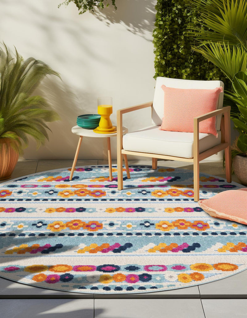 Bahama Breeze Outdoor Collection Area Rug -  Bimini Round Blue  lifestyle 112