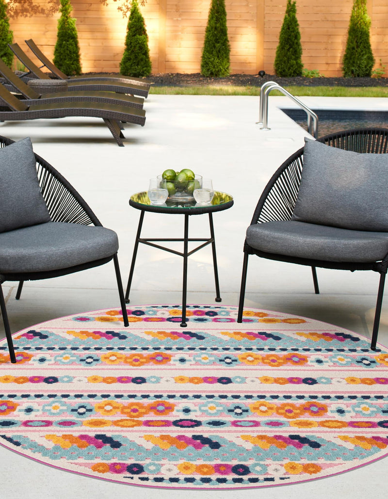 Bahama Breeze Outdoor Collection Area Rug -  Bimini Round Pink  lifestyle 64