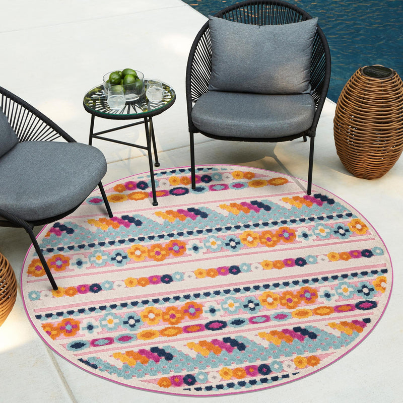 Bahama Breeze Outdoor Collection Area Rug -  Bimini Round Pink  lifestyle 82