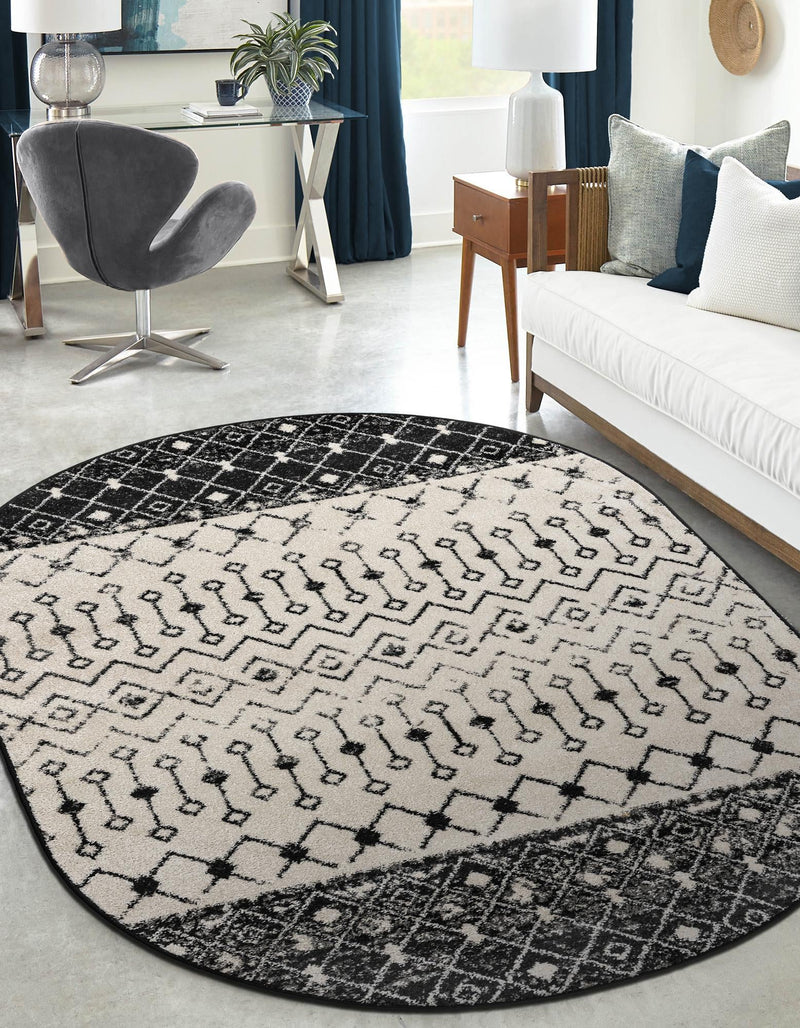 Mediterranean Lattice Collection Area Rug -  Casablanca (Black and White) Oval Black and White  lifestyle 8