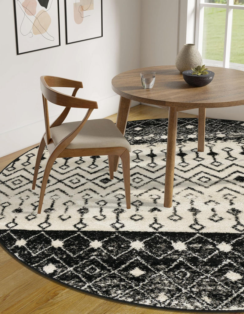 Mediterranean Lattice Collection Area Rug -  Casablanca (Black and White) Round Black and White  lifestyle 28