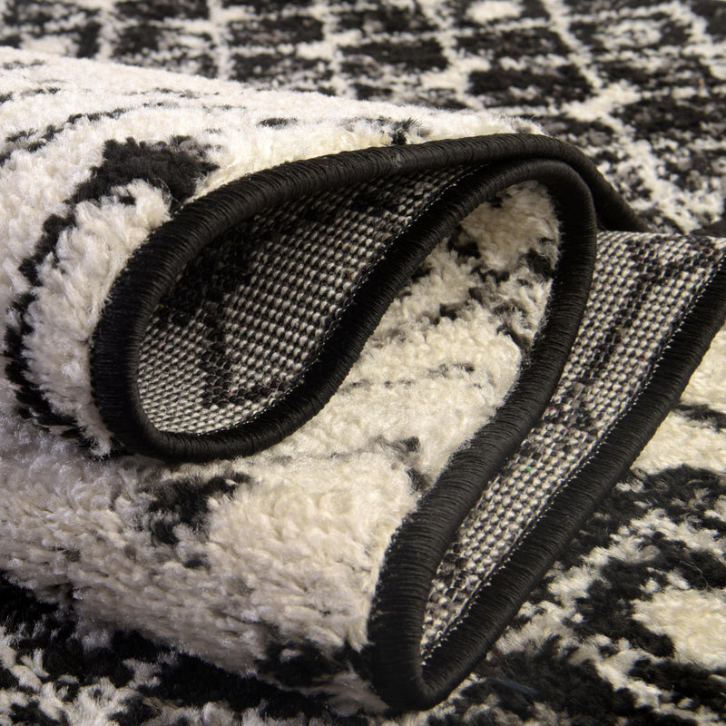 Mediterranean Lattice Collection Area Rug -  Casablanca (Black and White) Round Black and White  lifestyle 13