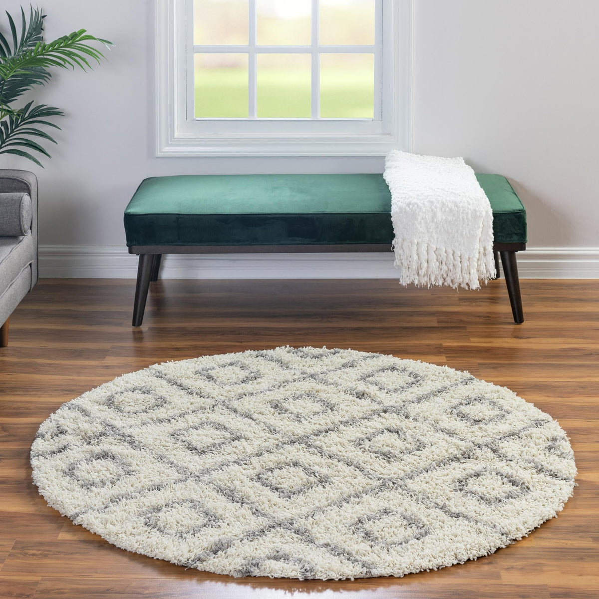 Lattice Loft Shag Collection Area Rug - Soho (Ivory) Round Ivory  lifestyle 14