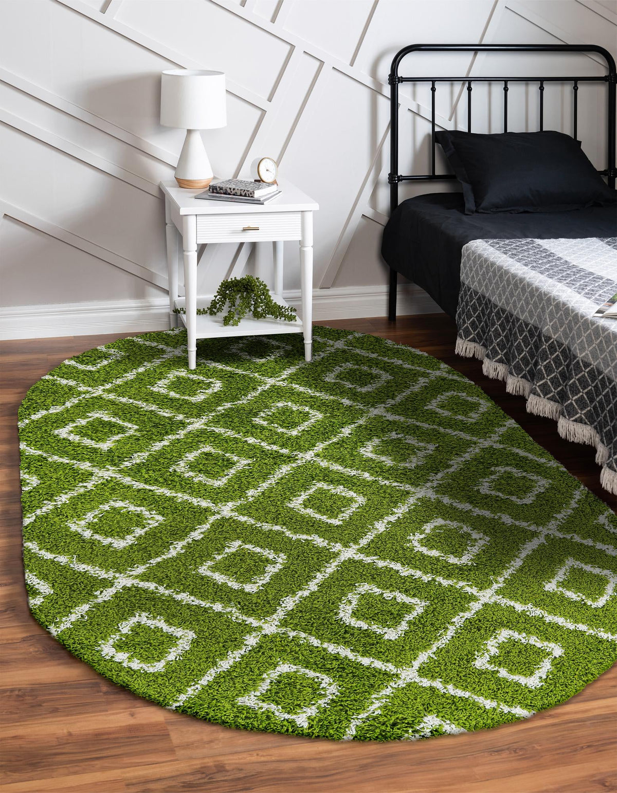 Lattice Loft Shag Collection Area Rug - Soho (Green) Oval Green  lifestyle 23