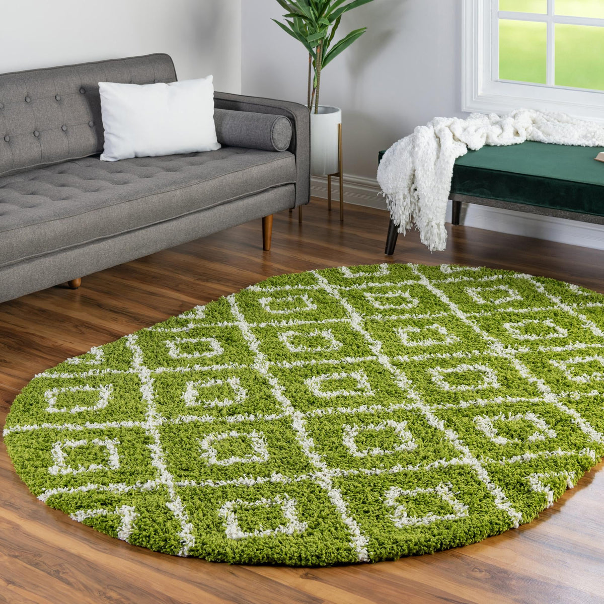 Lattice Loft Shag Collection Area Rug - Soho (Green) Oval Green  lifestyle 11