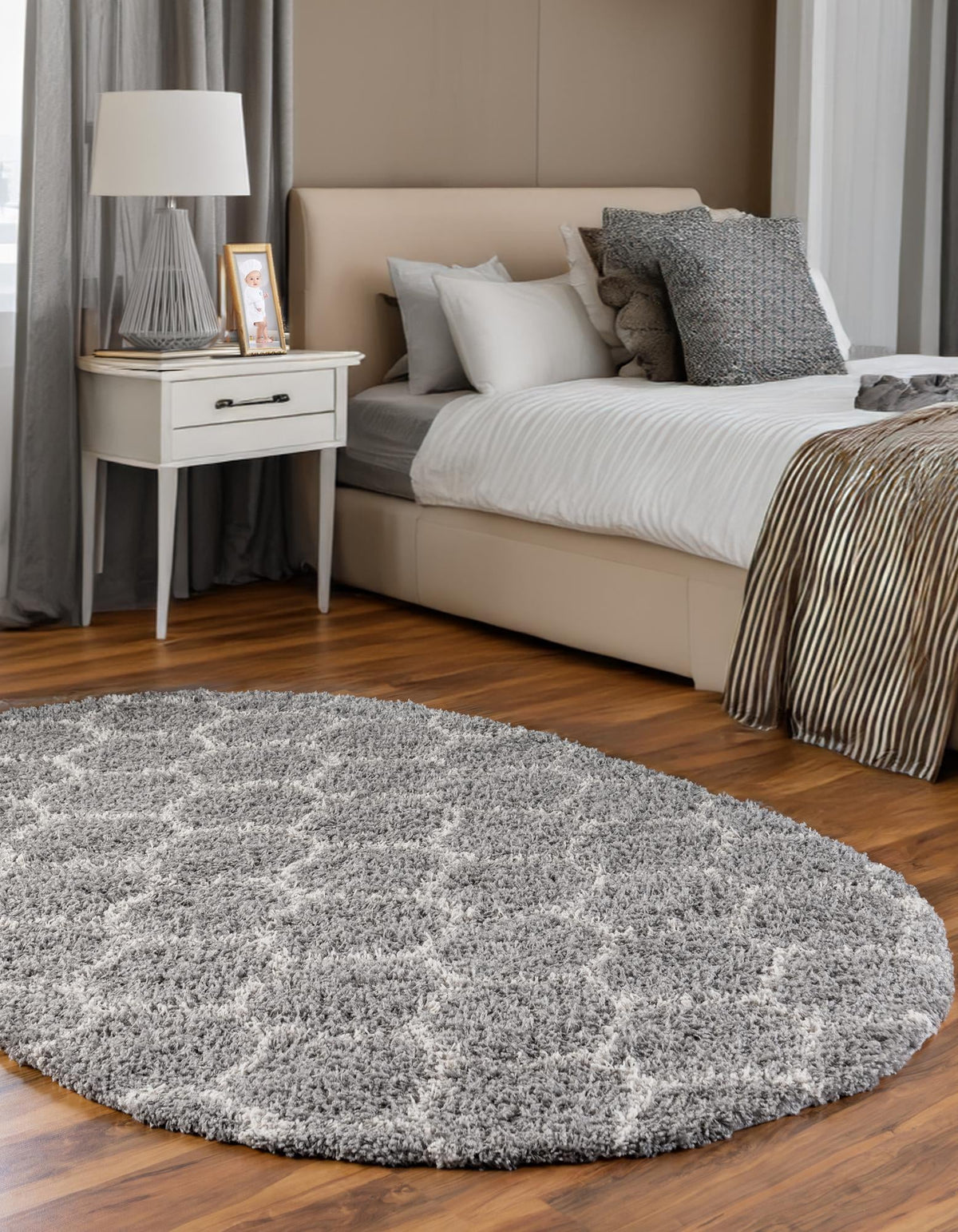 Lattice Loft Shag Collection Area Rug - Chelsea (Gray) Oval Gray  lifestyle 32