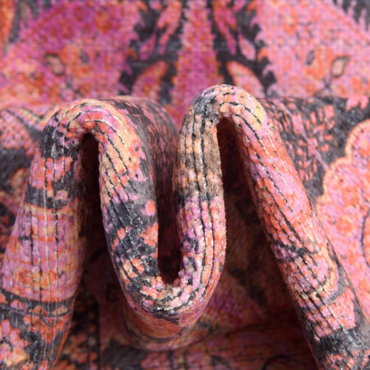 Aurora Waves Collection Area Rug -  Seljalandsfoss Rectangle Pink  lifestyle 7