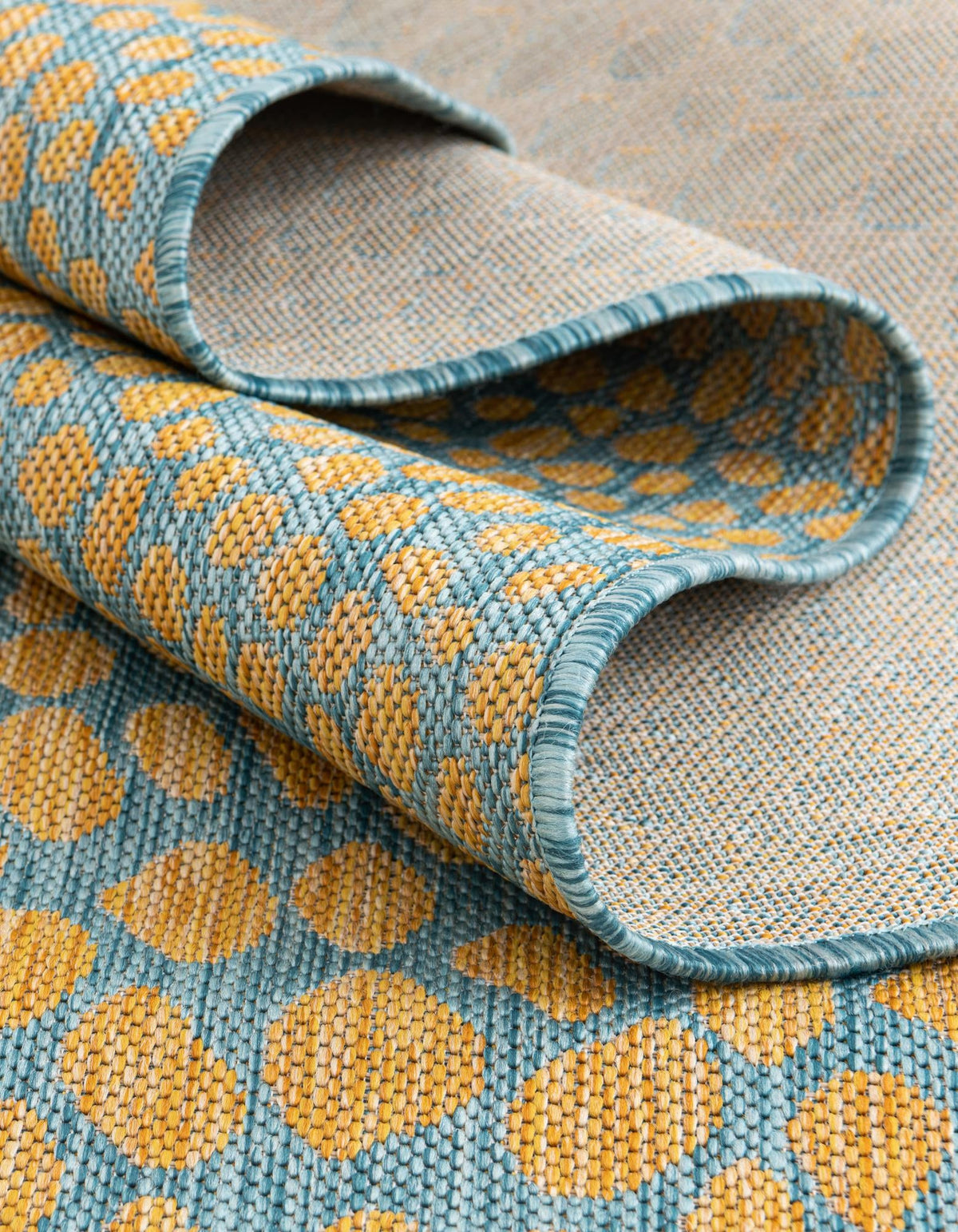 Urban Oasis Rugs Collection Area Rug -  Terrace (Yellow and Aqua) Round Yellow and Aqua  lifestyle 17