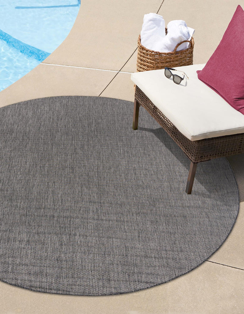 Patio Perfection Collection Area Rug - Veranda (Black) Round Black  lifestyle 0