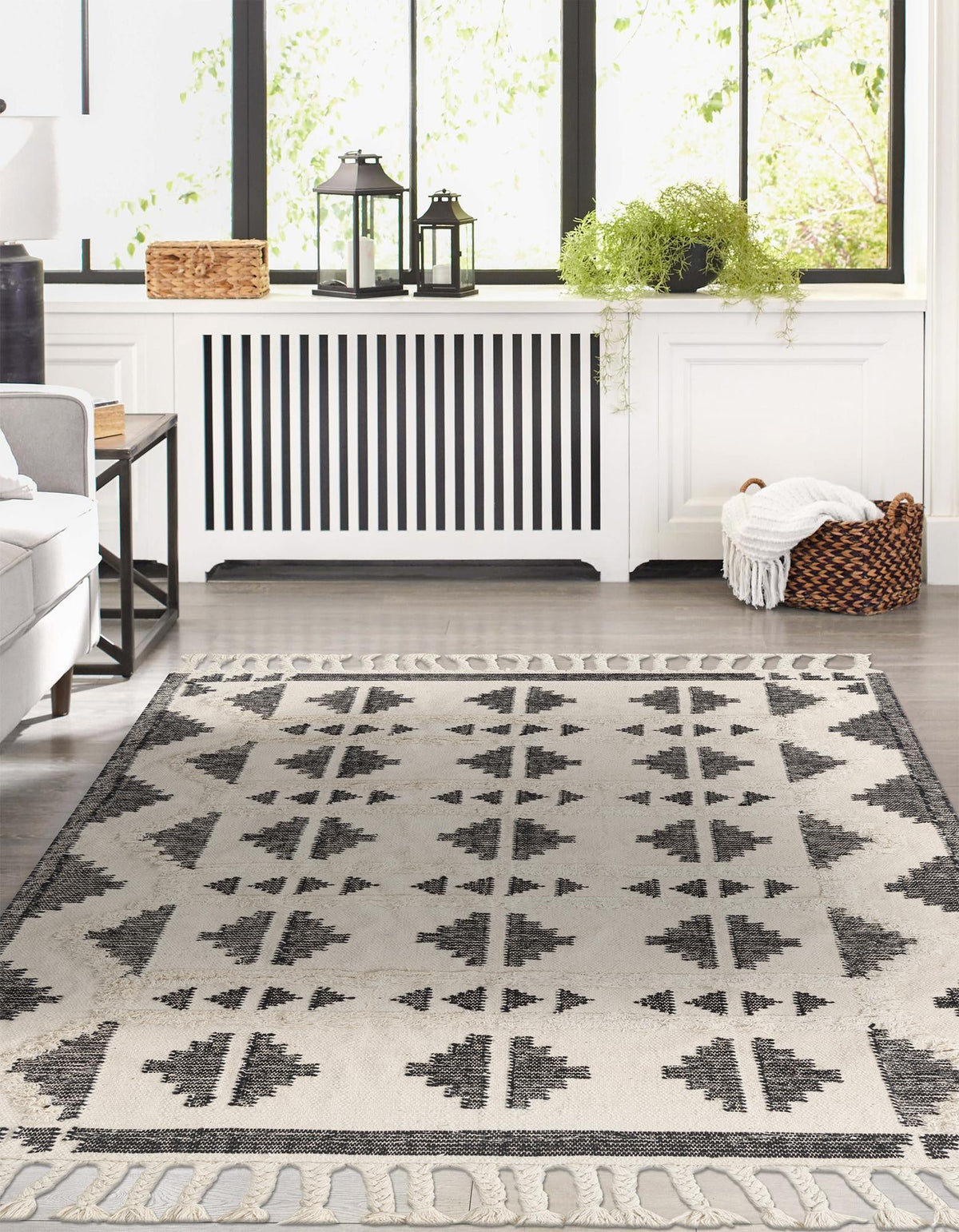 Sedona Sands Collection Area Rug - BellRock Rectangle Black and White  lifestyle 12
