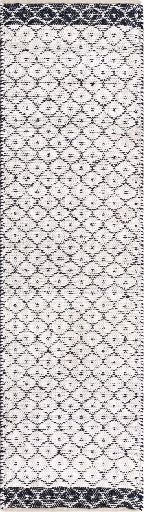 Tulum Trellis Collection Area Rug - Shoreline Runner Ivory  lifestyle 124