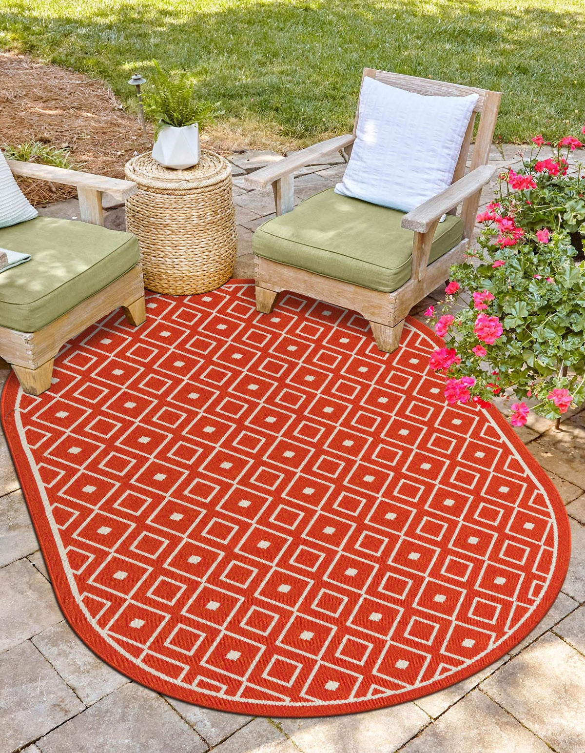 Seaside Lattice Collection Area Rug - Brighton Oval Rust Red  lifestyle 131