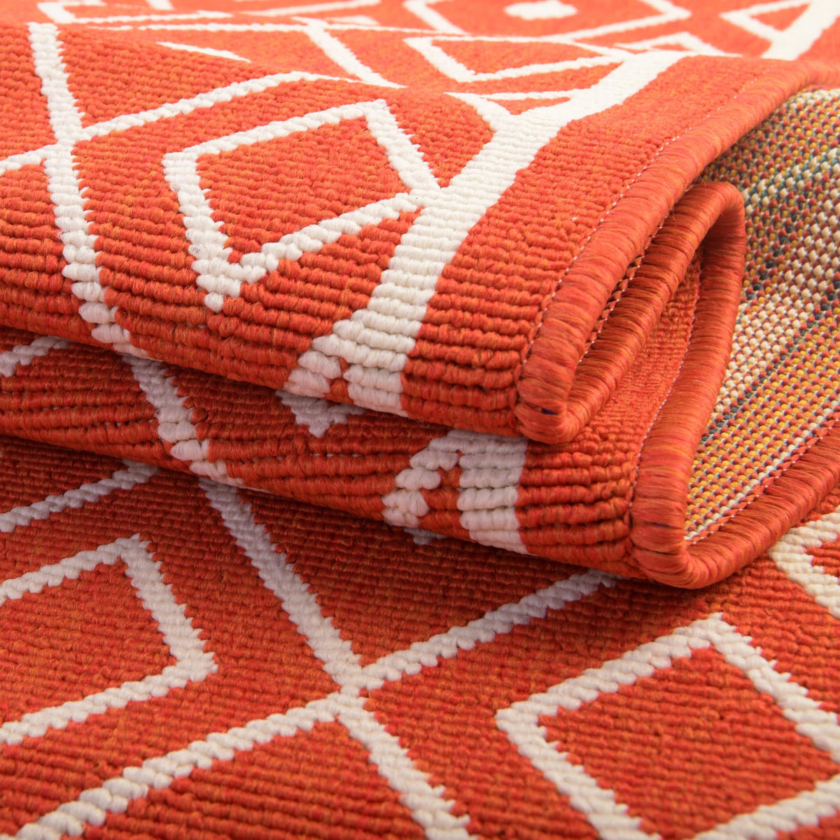 Savannah Pergola Collection Area Rug - Grove Oval Rust Red  lifestyle 234