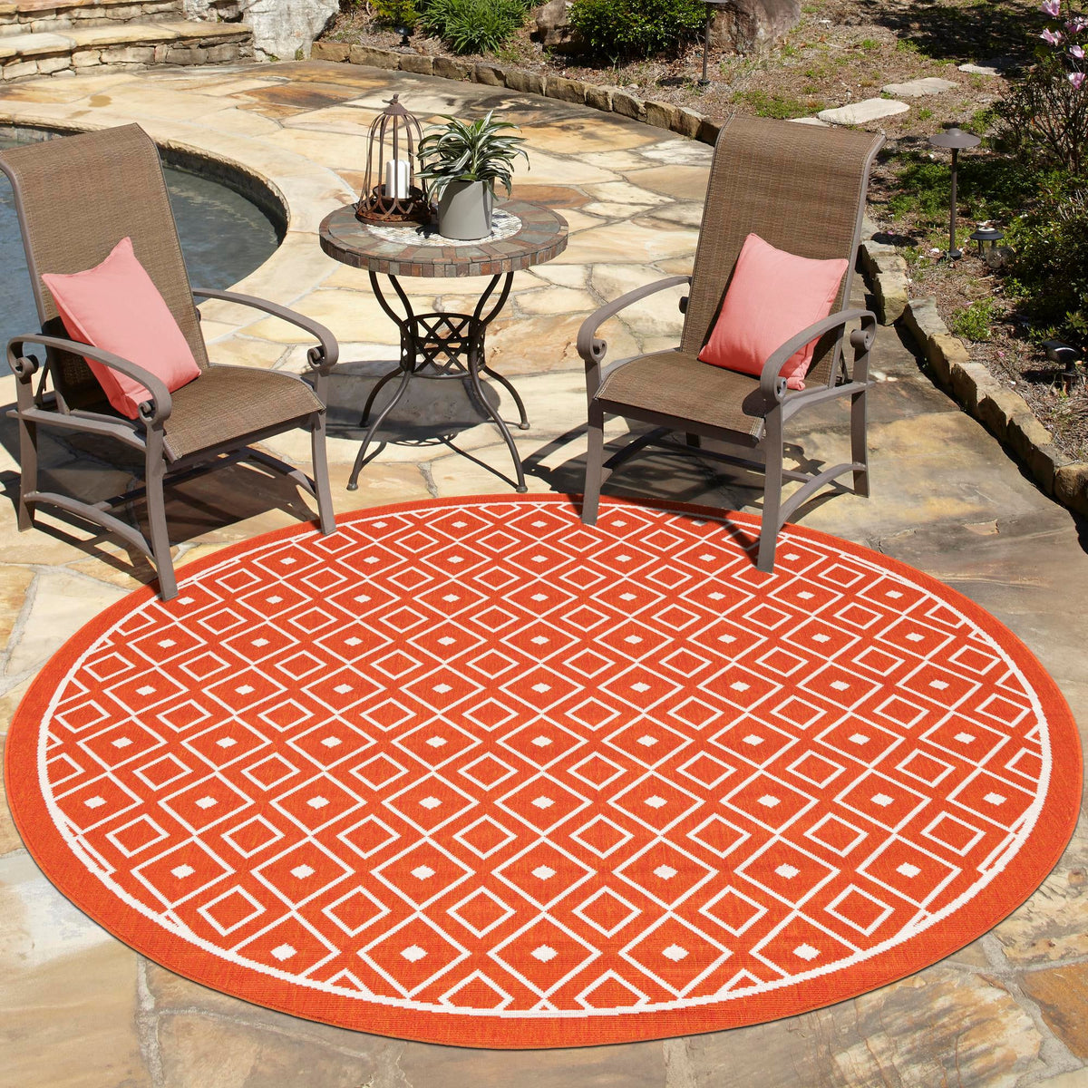 Savannah Pergola Collection Area Rug - Grove Round Rust Red  lifestyle 239