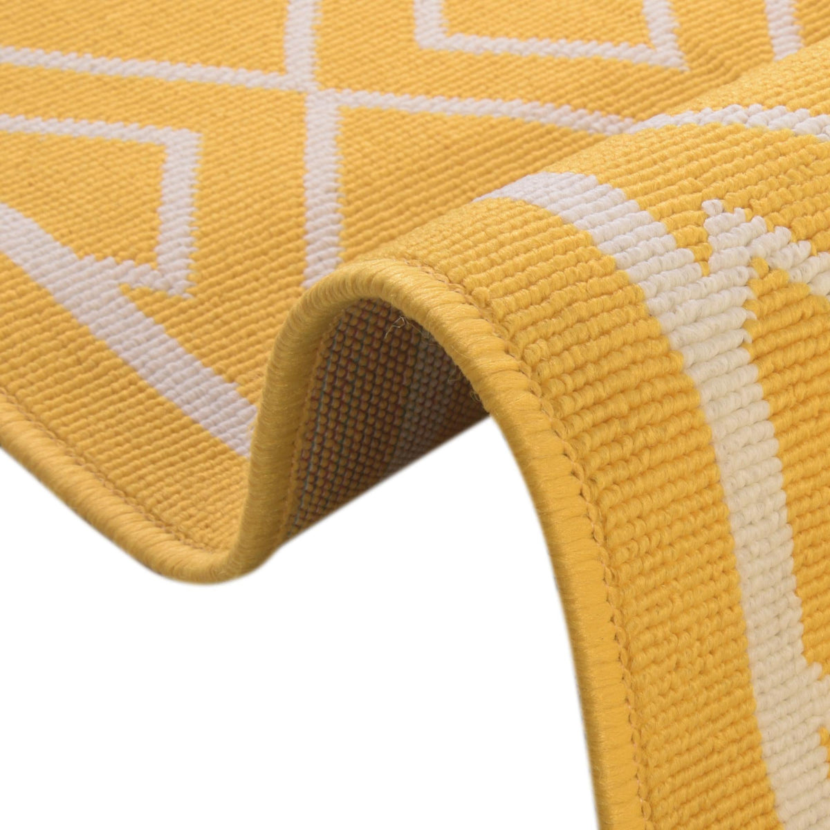 Savannah Pergola Collection Area Rug - Grove Oval Yellow  lifestyle 229