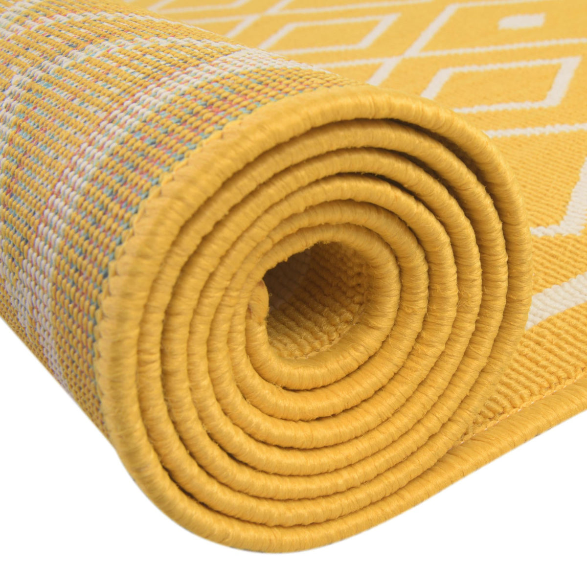 Savannah Pergola Collection Area Rug - Grove Oval Yellow  lifestyle 233